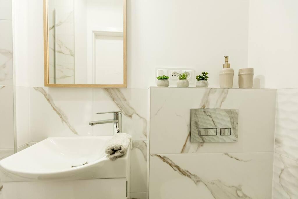 Stylish&Modern Studio In The Heart Of Warsaw!New! Экстерьер фото